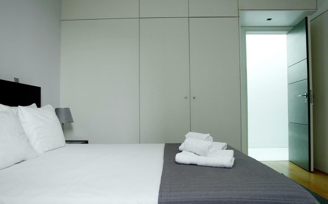 Atlantic House Apartment ปอนตาเดลกาดา ภายนอก รูปภาพ